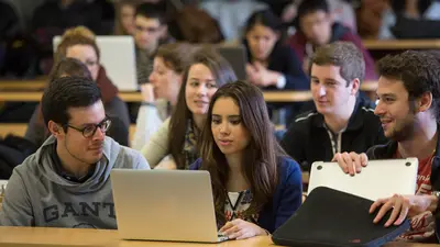 Des étudiants de l'Ecole des mines de Paris en 2016