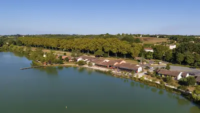 Vue village