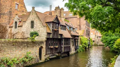 Maison sur un canal à Bruges
