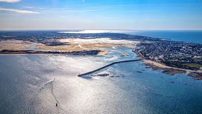 Vue aérienne de la baie de la Baule 